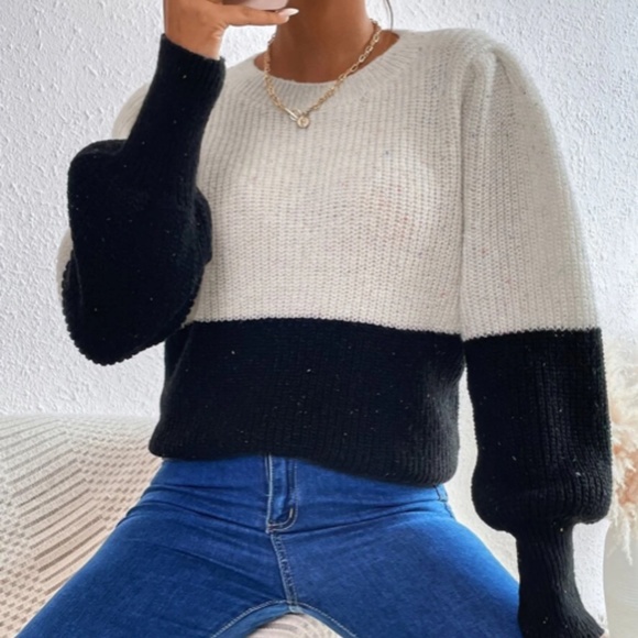 Two tone puff sleeve sweater - Picture 5 of 6